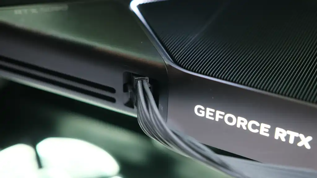 RTX 5090’da DLSS 5 testine kablo dayanmadı!